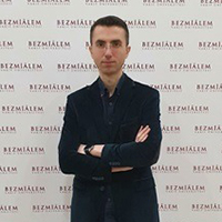 Doç. Dr. Halil Şenol, PhD.